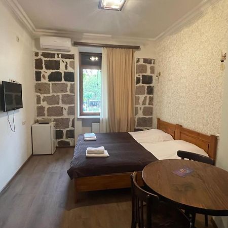 Studio Boutique Hotel At Cascade Jerevan Exteriör bild