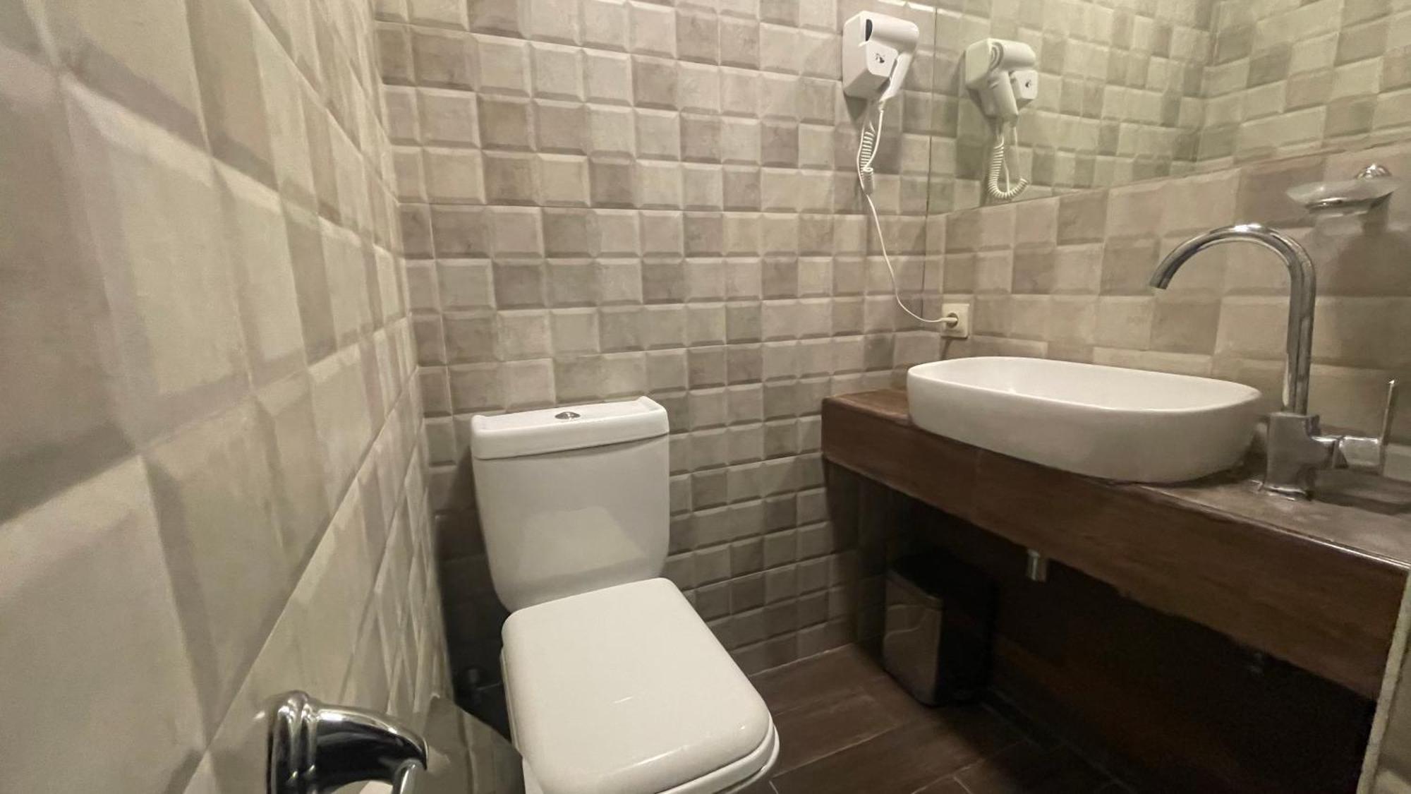 Studio Boutique Hotel At Cascade Jerevan Exteriör bild