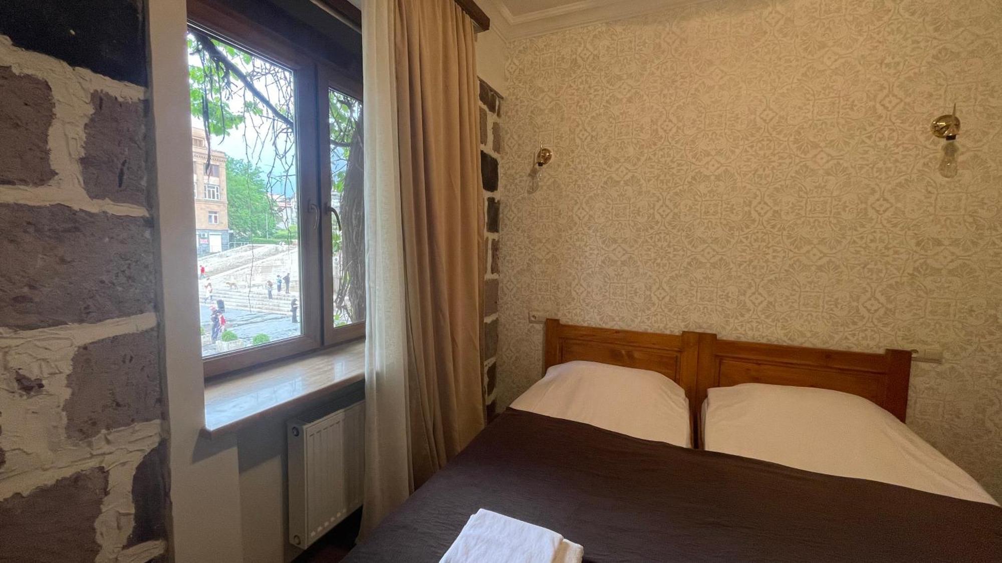 Studio Boutique Hotel At Cascade Jerevan Exteriör bild