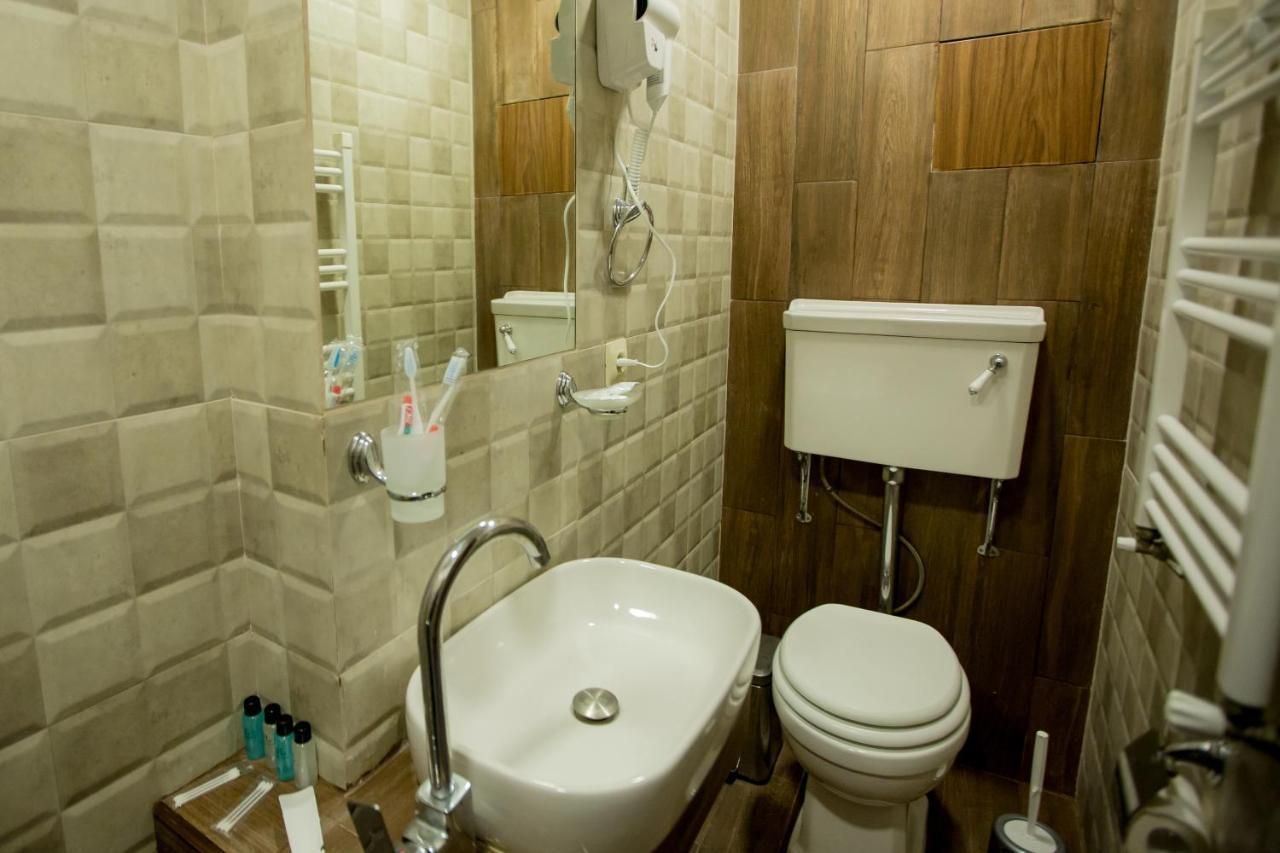Studio Boutique Hotel At Cascade Jerevan Exteriör bild