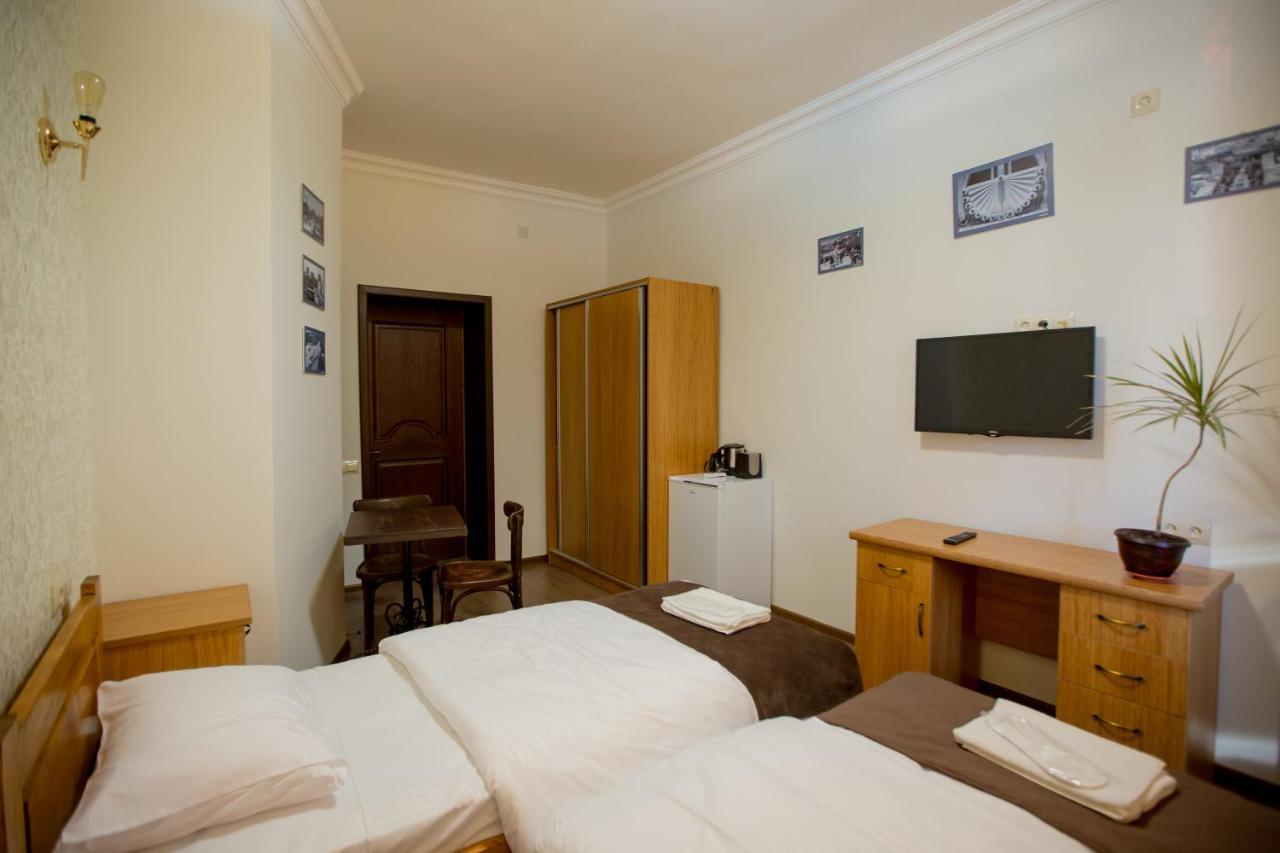 Studio Boutique Hotel At Cascade Jerevan Exteriör bild