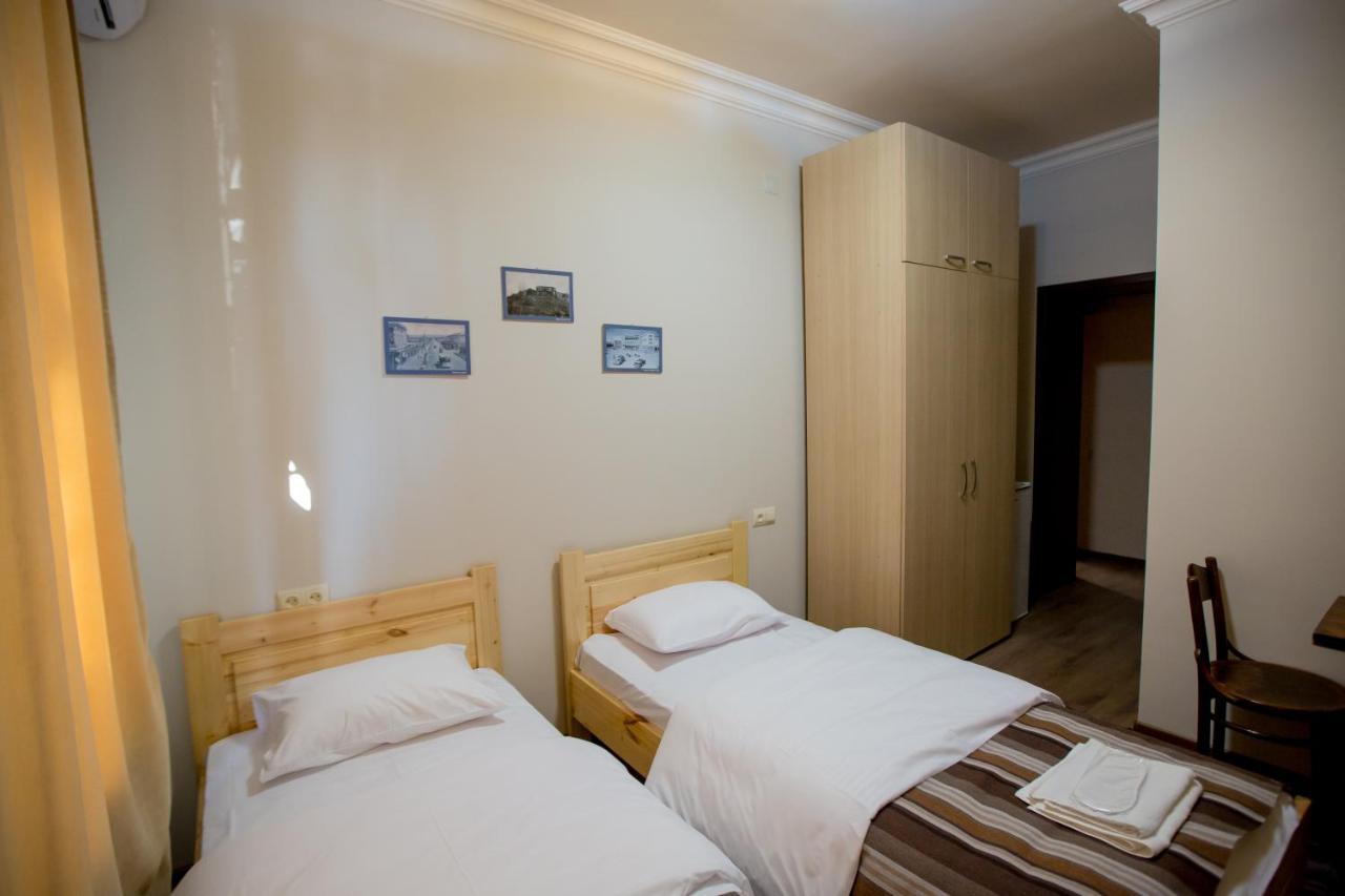 Studio Boutique Hotel At Cascade Jerevan Exteriör bild